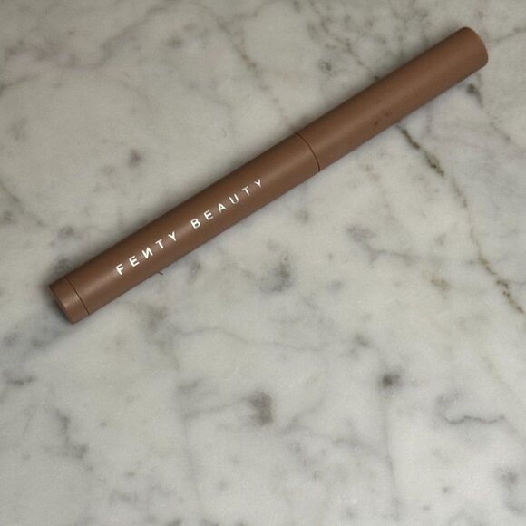 Fenty Beauty by Rihanna Shadowstix Longwear Eyeshadow Stick | Amber - Picture 3 of 6